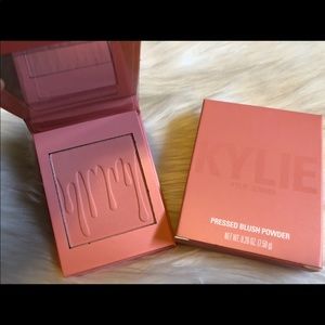 NEW!KYLIE ‘Barely Legal’ Blush Pressed Powder